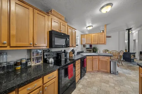 715 S Main Street Prineville OR 97754