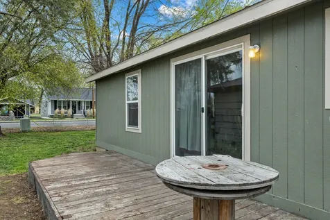 715 S Main Street Prineville OR 97754