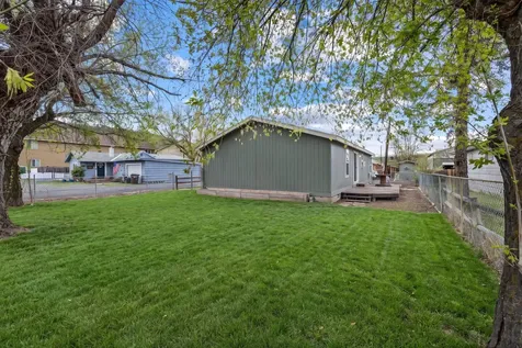 715 S Main Street Prineville OR 97754