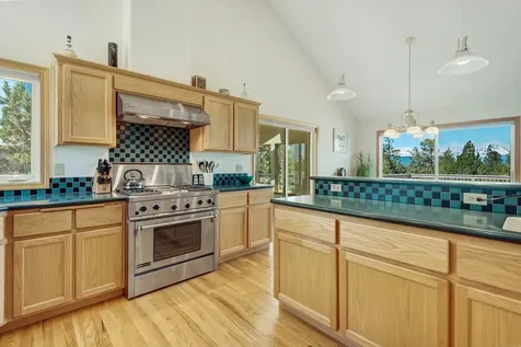 65230 Smokey Ridge Road Bend OR 97703