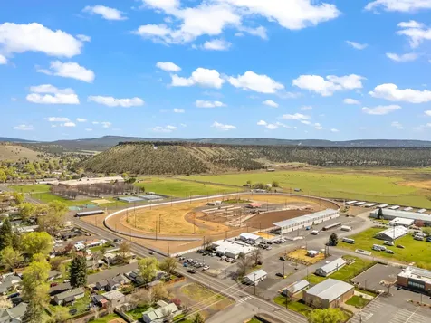 681 SE Dunham Street Prineville OR 97754