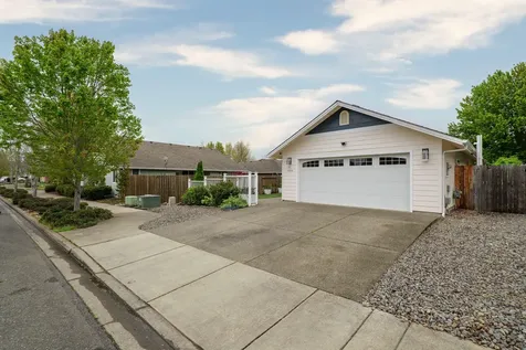 1348 George Tweed Boulevard Grants Pass OR 97527
