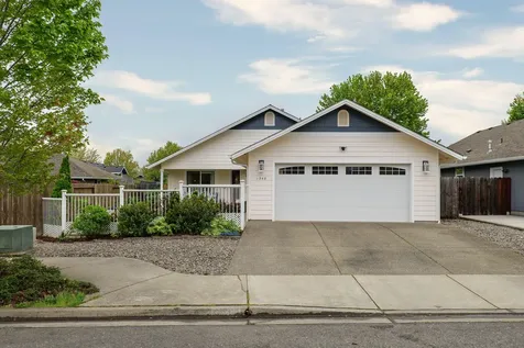 1348 George Tweed Boulevard Grants Pass OR 97527