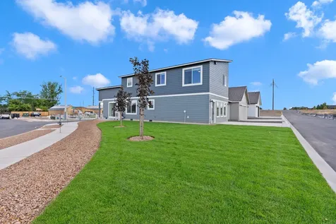 4091 SW Pumice Avenue Redmond OR 97756