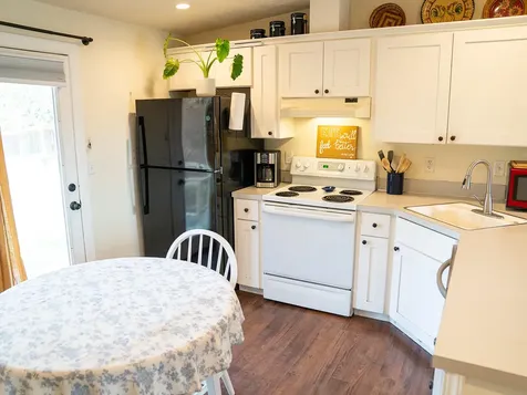1923 SW 20th Street Redmond OR 97756