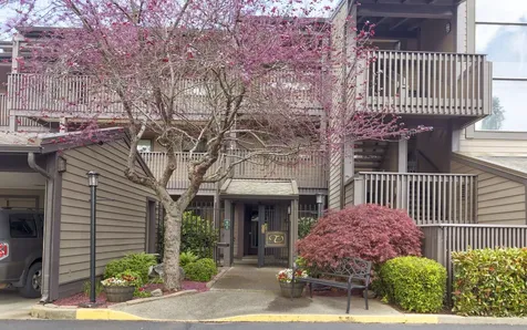 115 Rogue River #308 Highway Grants Pass OR 97527