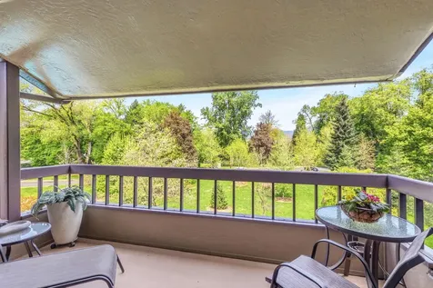 115 Rogue River #308 Highway Grants Pass OR 97527