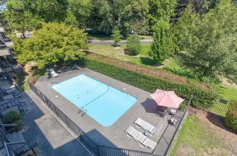 115 Rogue River #308 Highway Grants Pass OR 97527