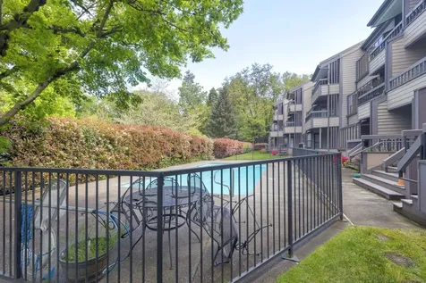 115 Rogue River #308 Highway Grants Pass OR 97527