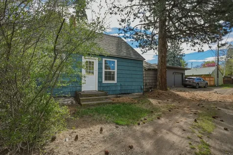 1715 NW 1st Street Bend OR 97703