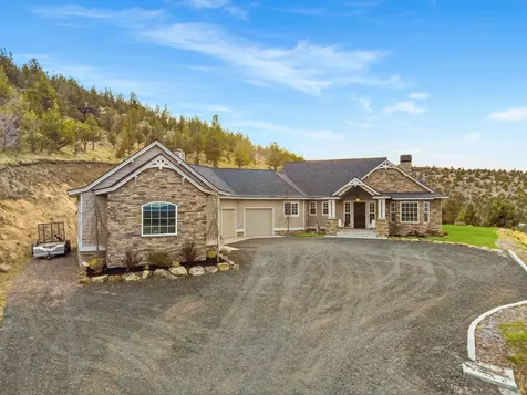 7579 SE Night Hawk Court Prineville OR 97754