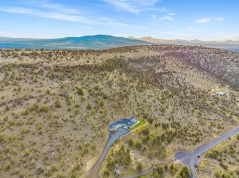 7579 SE Night Hawk Court Prineville OR 97754