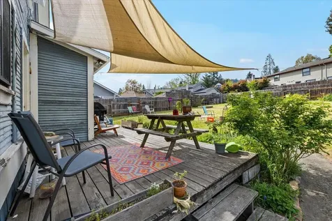 590 Allison Street Ashland OR 97520