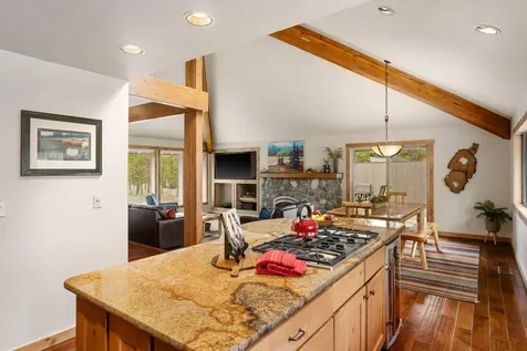 57678 Yellow Pine Lane Sunriver OR 97707