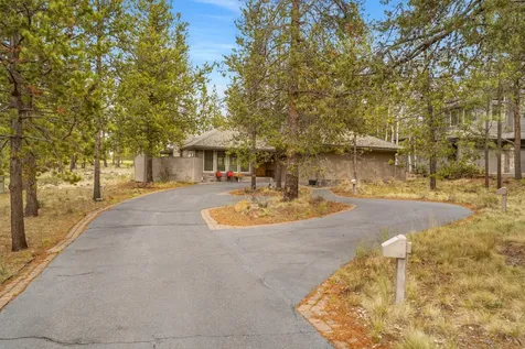 57678 Yellow Pine Lane Sunriver OR 97707