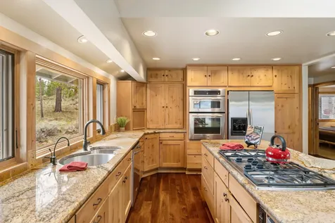 57678 Yellow Pine Lane Sunriver OR 97707