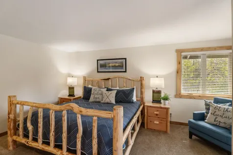 57678 Yellow Pine Lane Sunriver OR 97707