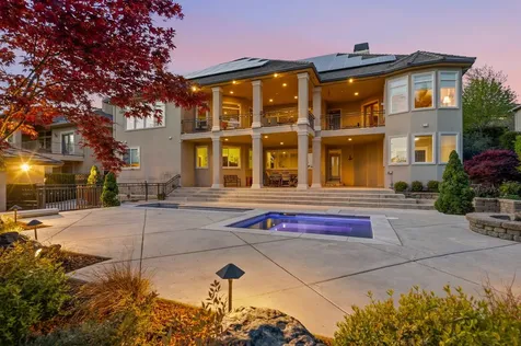 4104 Piedmont Terrace Medford OR 97504
