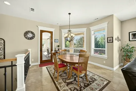 4104 Piedmont Terrace Medford OR 97504
