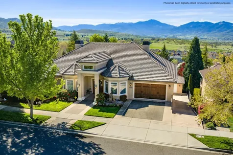4104 Piedmont Terrace Medford OR 97504