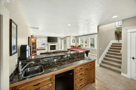 4104 Piedmont Terrace Medford OR 97504
