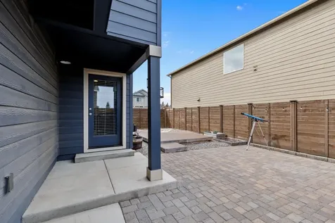 20550 SE Cameron Avenue Bend OR 97702