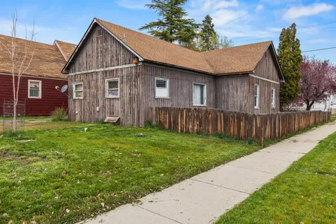 2154 Garden Avenue Klamath Falls OR 97601