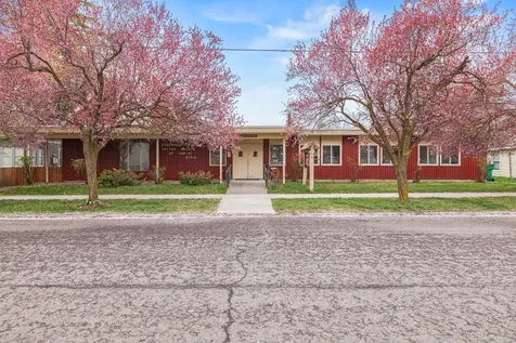 2154 Garden Avenue Klamath Falls OR 97601