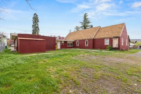 2154 Garden Avenue Klamath Falls OR 97601