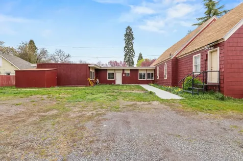 2154 Garden Avenue Klamath Falls OR 97601