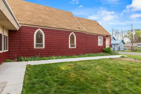 2154 Garden Avenue Klamath Falls OR 97601