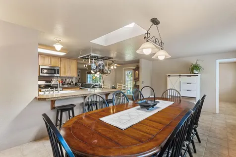 1026 NE Primrose Place Grants Pass OR 97526