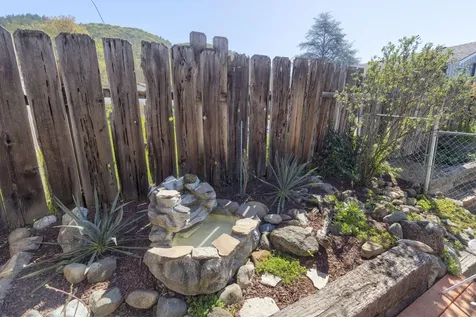 1026 NE Primrose Place Grants Pass OR 97526