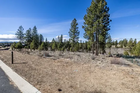 61853 Hosmer Lake Drive Bend OR 97702