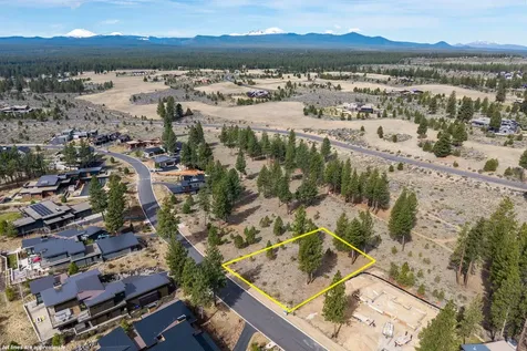 61853 Hosmer Lake Drive Bend OR 97702