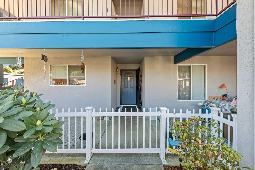815 Pine Street Rogue River OR 97537