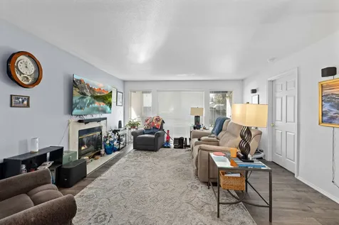 815 Pine Street Rogue River OR 97537