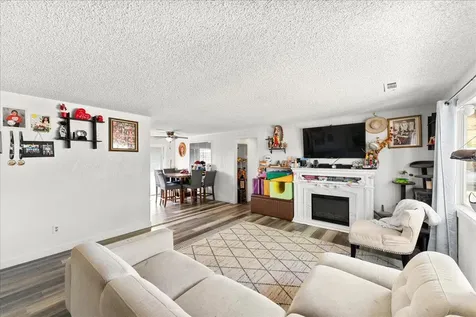 3093 Via Verde Circle White City OR 97503