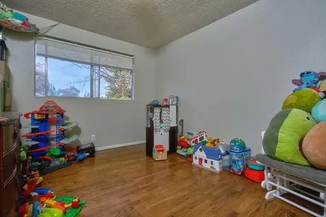 1741 Howell Avenue Medford OR 97501