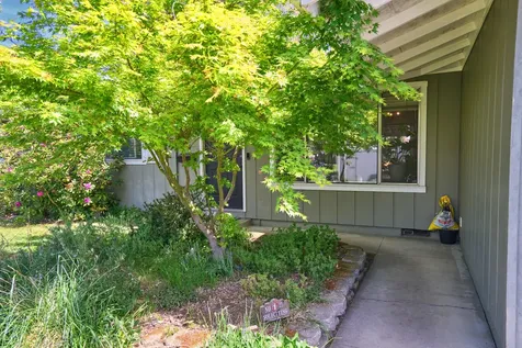 1741 Howell Avenue Medford OR 97501