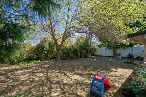 1741 Howell Avenue Medford OR 97501