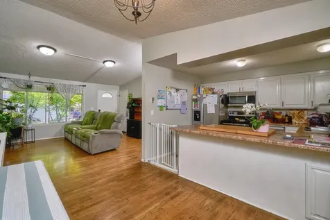 1741 Howell Avenue Medford OR 97501