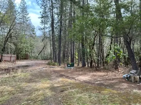 4196 E Evans Creek Road Rogue River OR 97537