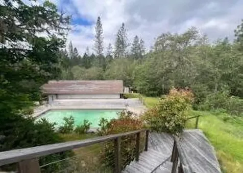 4196 E Evans Creek Road Rogue River OR 97537