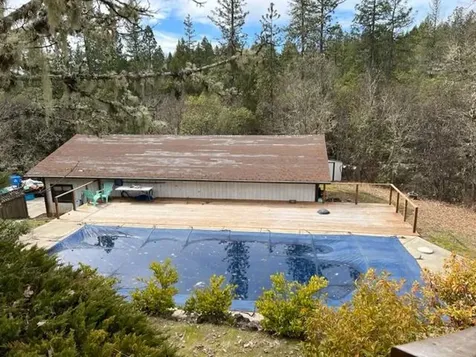 4196 E Evans Creek Road Rogue River OR 97537