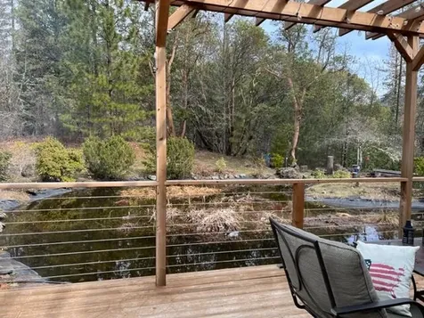 4196 E Evans Creek Road Rogue River OR 97537