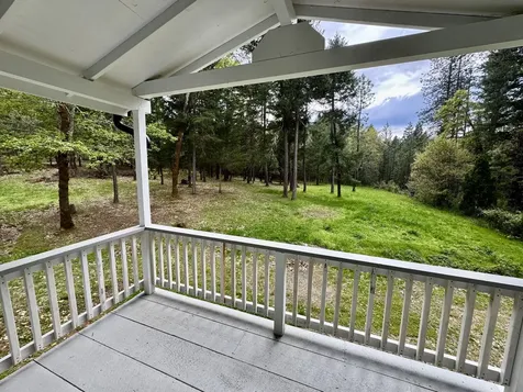 380 Dexter Way Grants Pass OR 97527