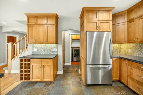 301 Hillcrest Street Ashland OR 97520