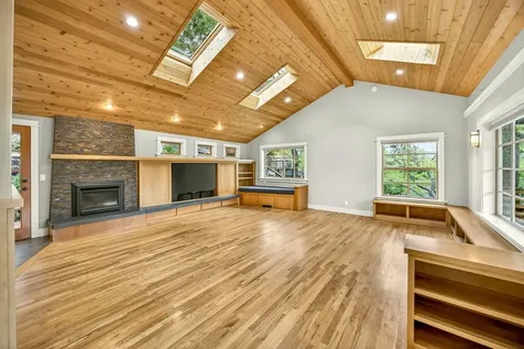301 Hillcrest Street Ashland OR 97520