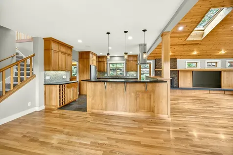 301 Hillcrest Street Ashland OR 97520